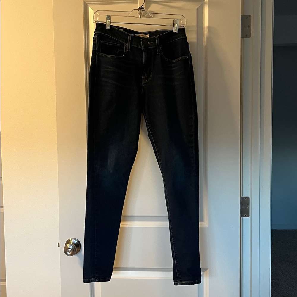 Levi’s Dark Blue Levi’s Curvy Skinny Jeans size 30x30